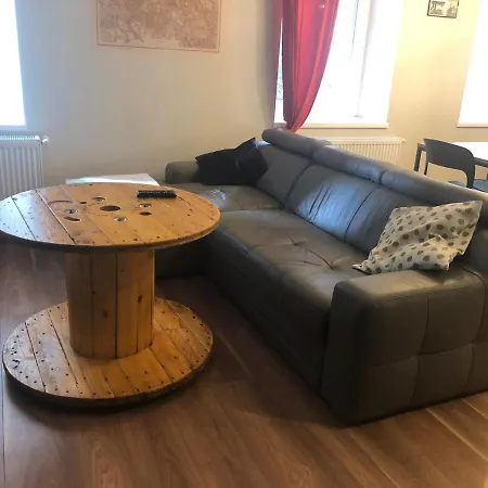 Apartament Srodmiescie 1 Sypialnia Oraz 1 Salon Waldenburg Exterior foto