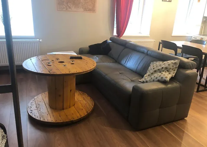 Apartament Srodmiescie 1 Sypialnia Oraz 1 Salon